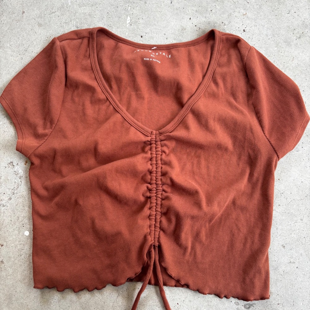 Aeropostale Rust Brown Ribbed V Neck Crop Top, Adjustable Drawstring, XL - Picture 1 of 6